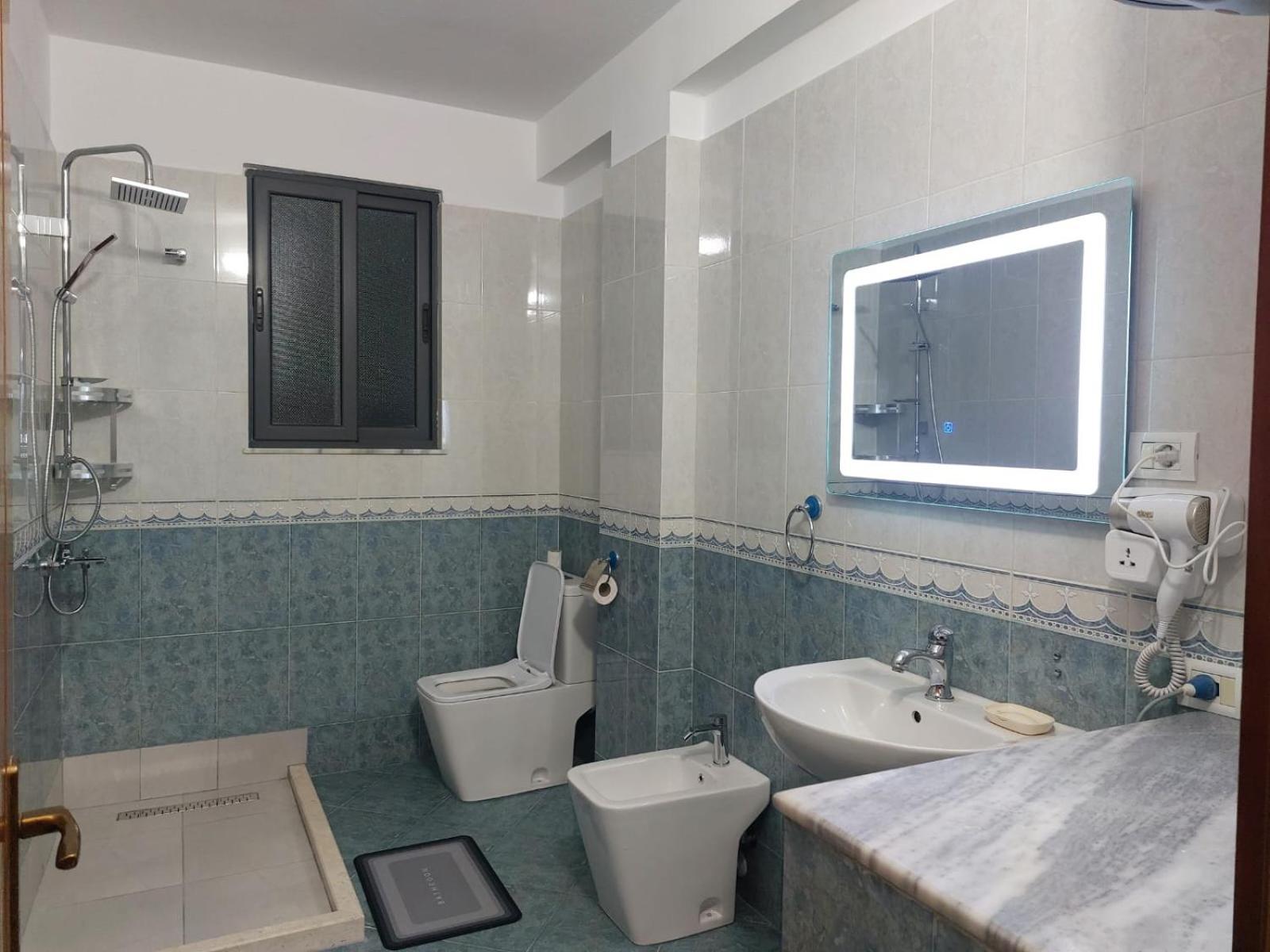 Wendy'S Apartment Берат Екстериор снимка